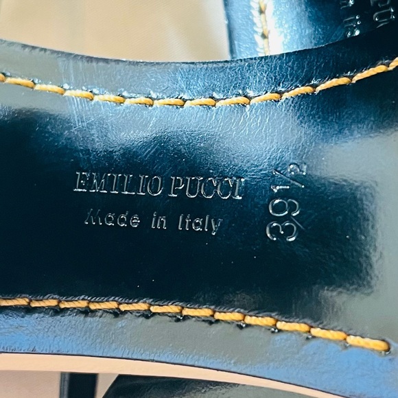 Emilio Pucci Leather Sandals - Picture 5 of 14